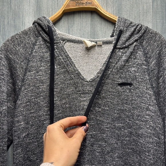 🏁 Vans Charcoal Gray Hooded Sweatshirt size extra small - Picture 3 of 7